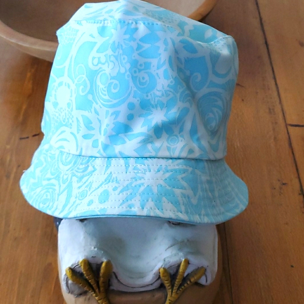 Beach hat